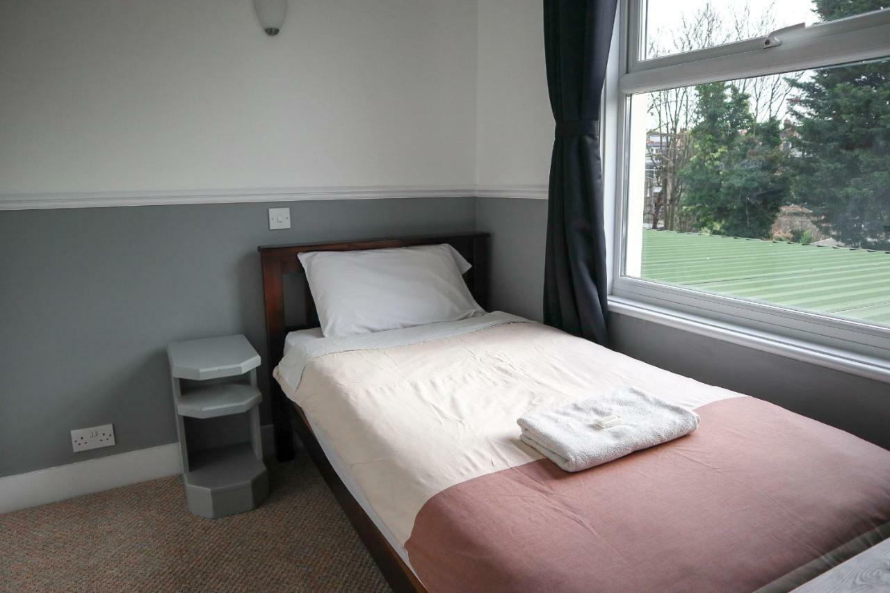 Hotel 261 London Eksteriør billede